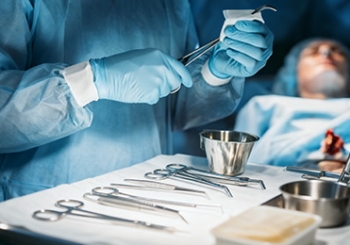 Hysteroscopic surgical instruments